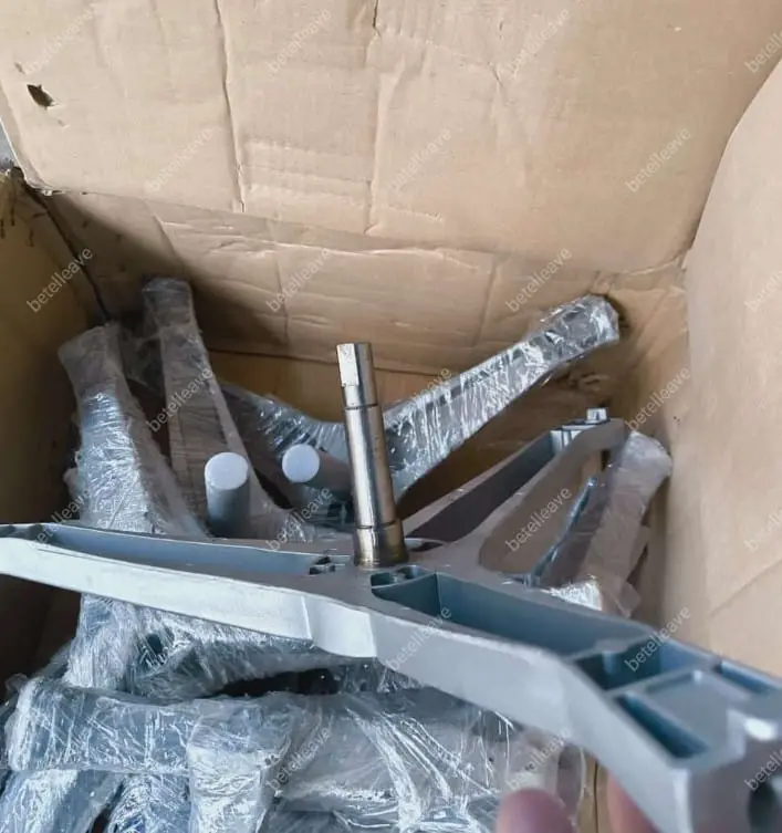 SAMSUNG FRONT LOADER WASHING MACHINE DRUM SPIDER ARM  / HUB BRACKET / SHAFT SUPPORT