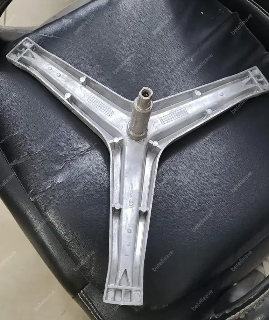 BOSCH FRONT LOADER WASHING MACHINE DRUM SPIDER ARM  / HUB BRACKET / SHAFT SUPPORT