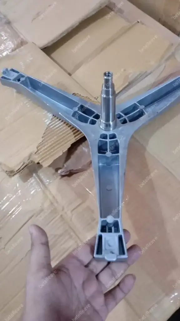 SAMSUNG FRONT LOADER WASHING MACHINE DRUM SPIDER ARM  / HUB BRACKET / SHAFT SUPPORT