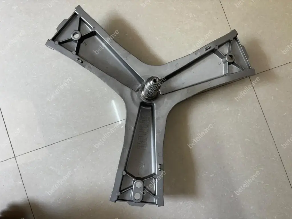 BOSCH  FRONT LOADER WASHING MACHINE DRUM SPIDER ARM  / HUB BRACKET / SHAFT SUPPORT