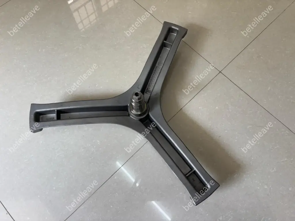 HAIER FRONT LOADER WASHING MACHINE DRUM SPIDER ARM  / HUB BRACKET / SHAFT SUPPORT