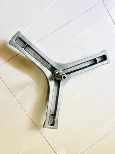 HAIER FRONT LOADER WASHING MACHINE DRUM SPIDER ARM  / HUB BRACKET / SHAFT SUPPORT