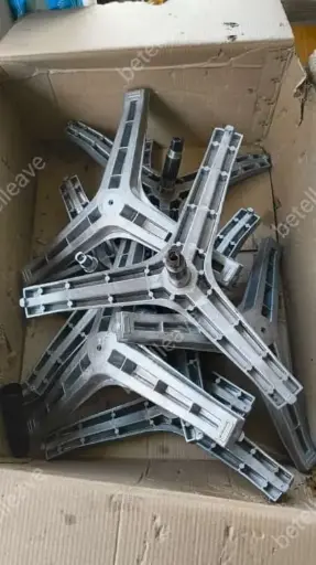 BOSCH / SIEMENS FRONT LOADER WASHING MACHINE DRUM SPIDER ARM  / HUB BRACKET / SHAFT SUPPORT